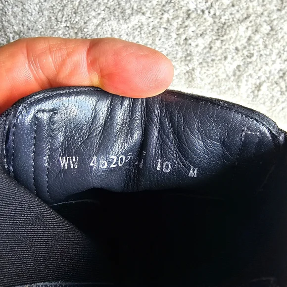 Stuart Weitzman Mediate Black Radiant Velvet Gold Sequins bootie Size 10 - Picture 17 of 17